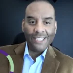 IA, Ética y el Factor Humano: La Perspectiva de Hermes Ruiz sobre el Multiverso Tecnológico